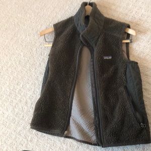Chocolate Patagonia vest